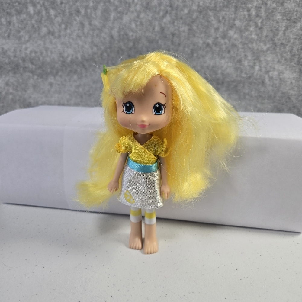 Strawberry Shortcake Lemon Meringue Salon Doll Only Outfit Scented Bridge Direct